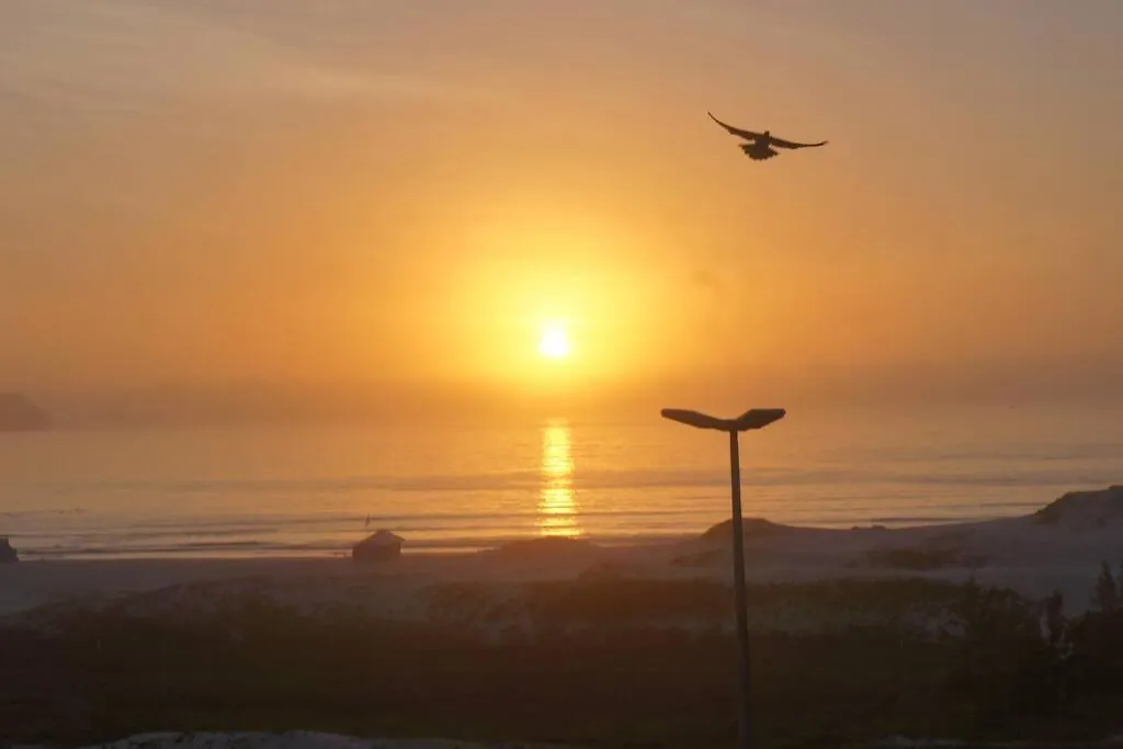 Mandai 305A Frente Para O Mar Com Vista Incrivel Em Cond Excelente Cabo Frio 0*,